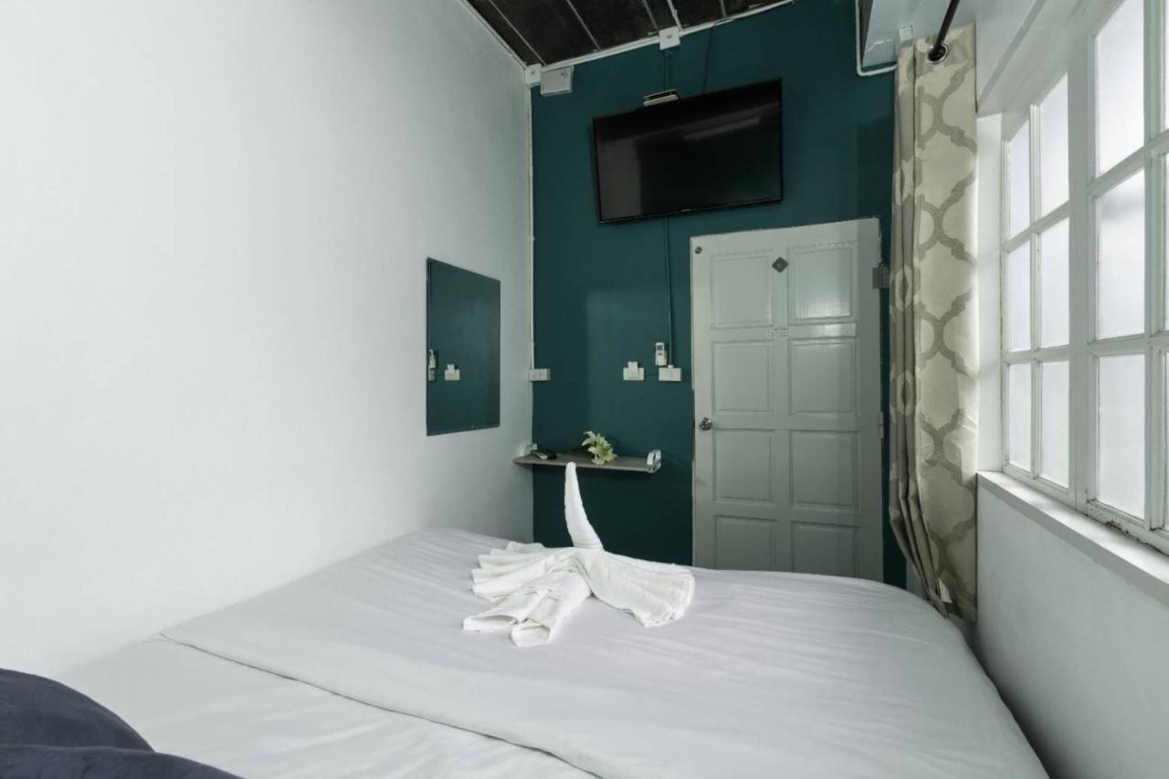 Best Stay Hostel Phuket Dış mekan fotoğraf